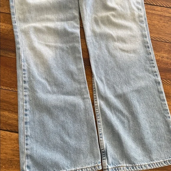 Vintage Levi’s 518 superlow light wash boot cut  denim jeans ( 30 x 28 ) USA - Picture 4 of 16